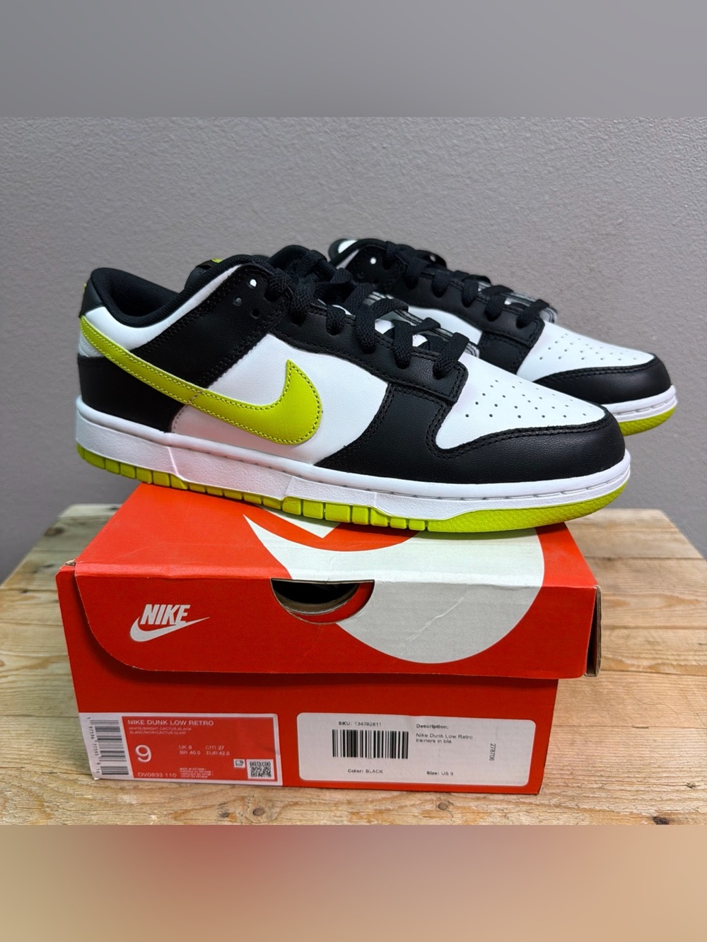 Nike Dunk Low Men’s Sneakers - Black/White/Volt Green